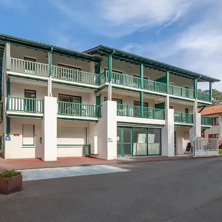 Apartment Superbe Avec Piscine, Tennis Et Acces A - Fr-1-239-1108