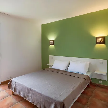 דירה Superbe Avec Piscine, Tennis Et Acces A - Fr-1-239-1108